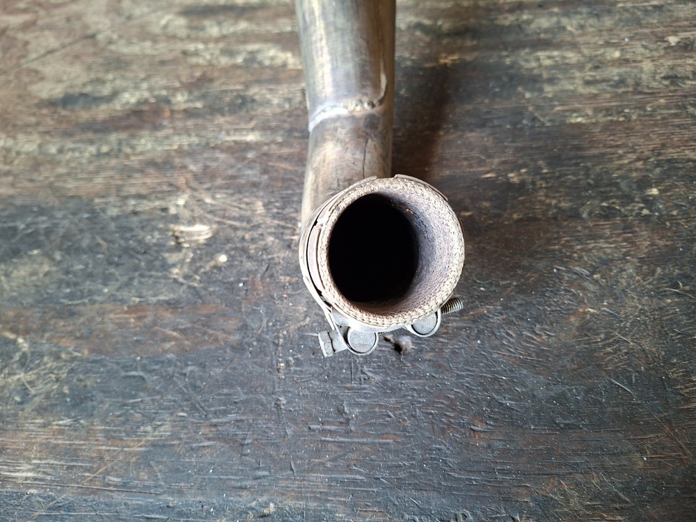 Triumph Speed Triple 1050 - Exhaust Link Pipe