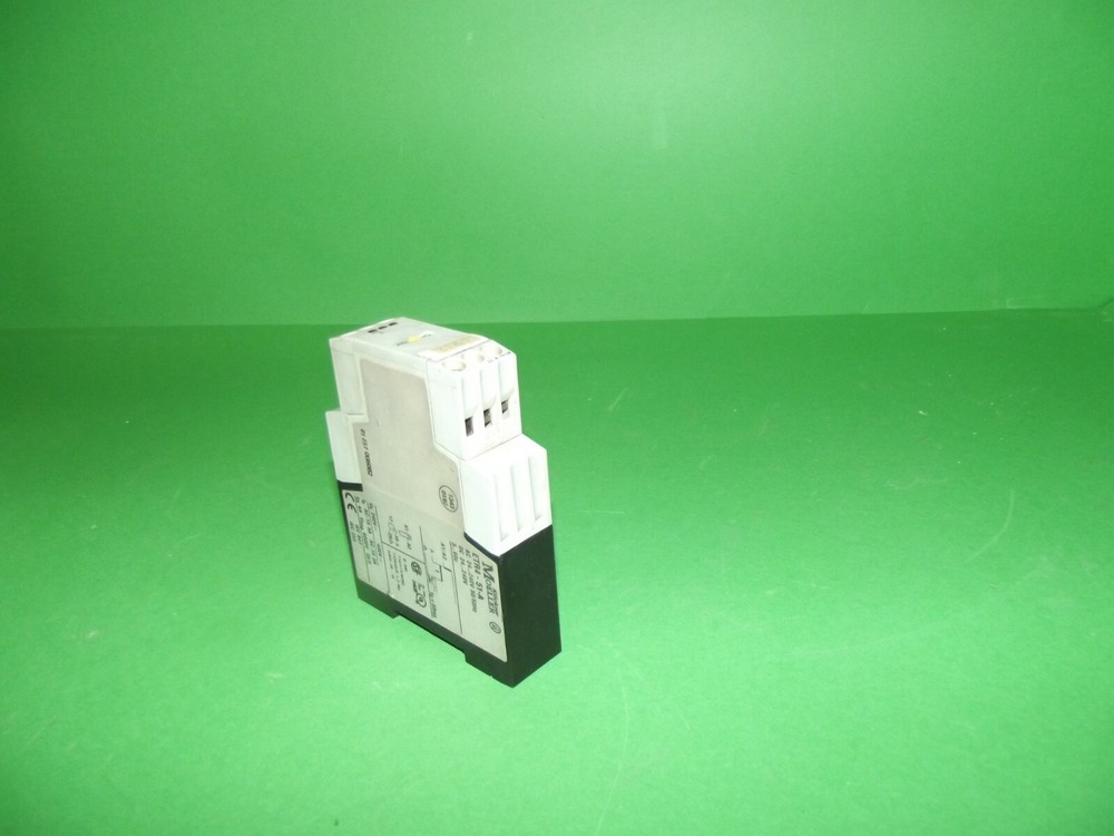 MOELLER ETR4 - 51 - A relay timer starter star-triangle