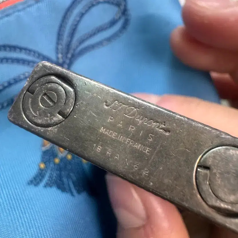 Dunhill Lighter - Vintage Design, Imprinted Serial Number Official