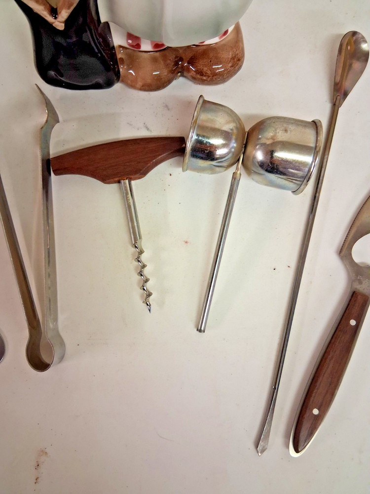 Vintage Cereamic Doctor Themed Bartender Caddy With Bartending Tools