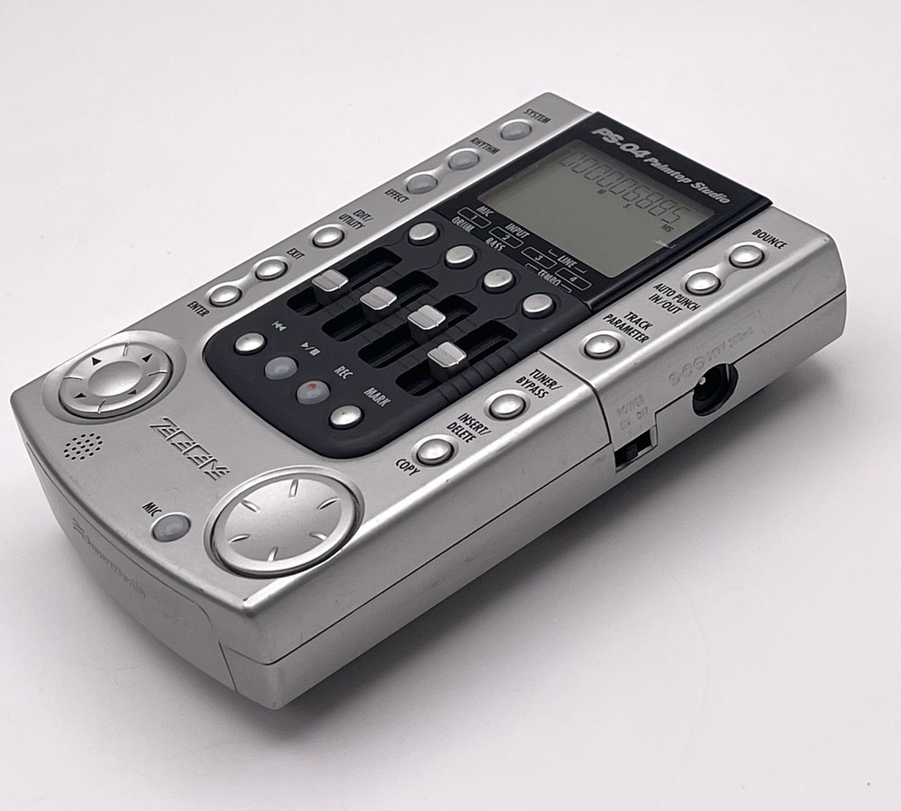 ZOOM PS-04 Palmtop Studio Portable Multi-Track Recorder Working