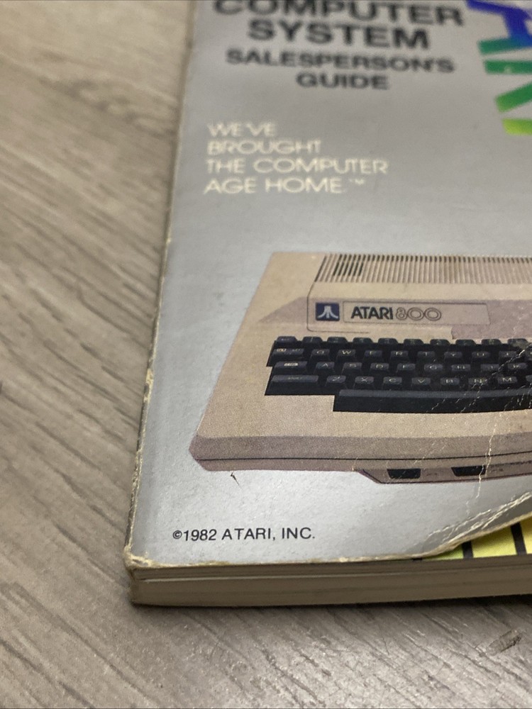 Atari 800 Home Computer System Salesperson’s Guide 1982 Book