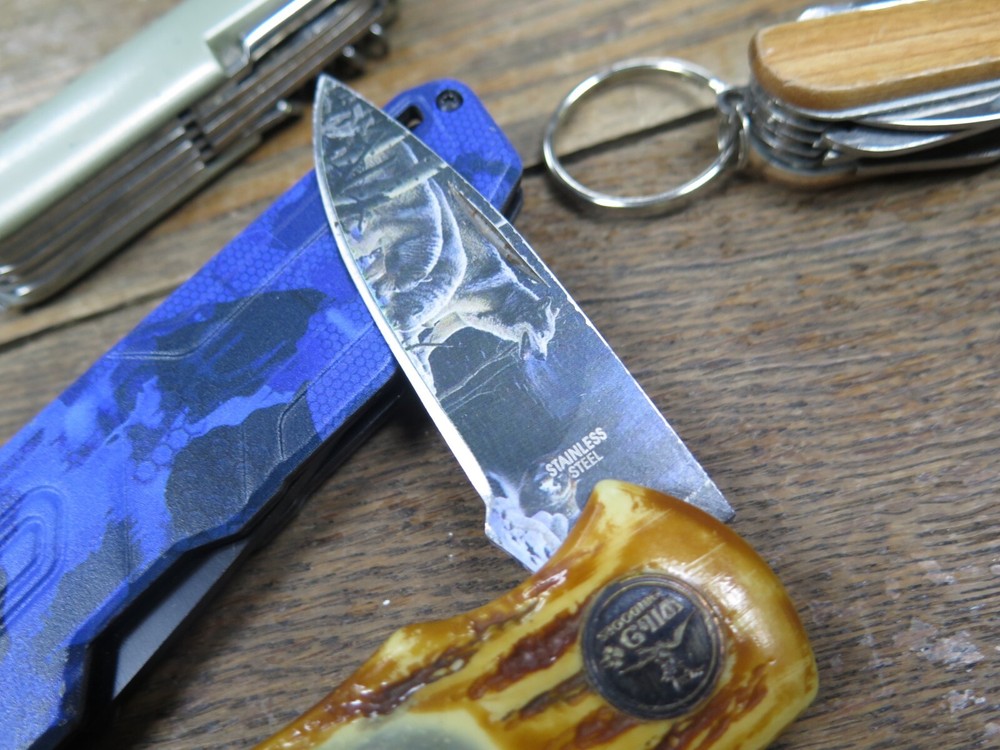 5 Assorted Multi-tool Knifes Bundle Kobalt Names Wood Plastic