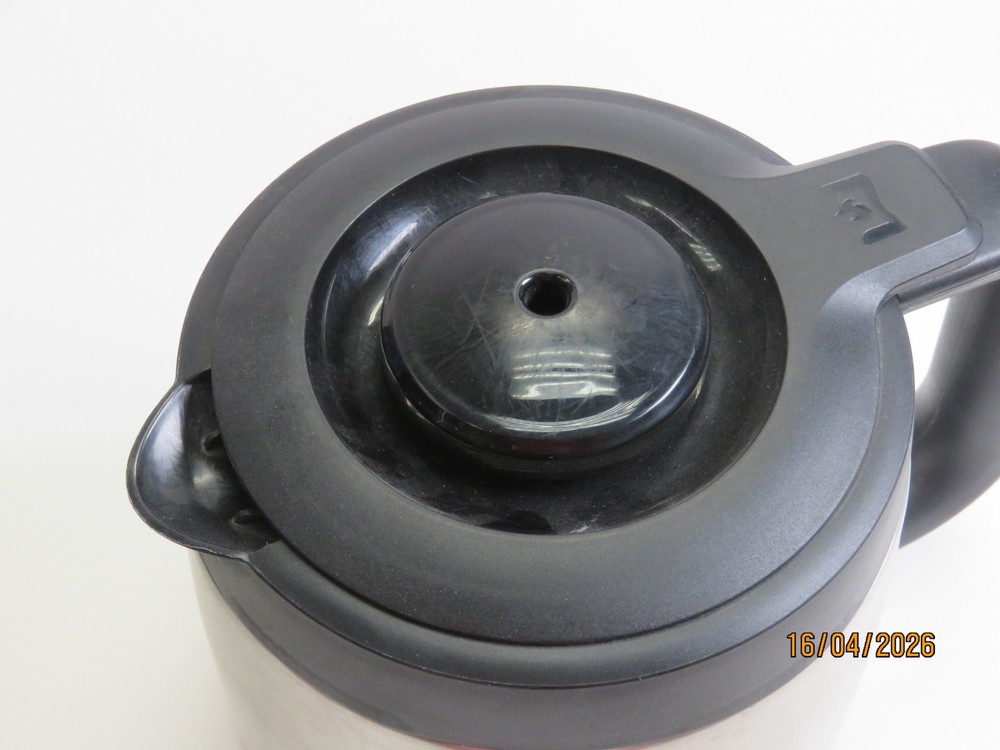 Wolf Gourmet Programable Coffee Maker WGCM100S Auto Drip System Red Knobs [G7]