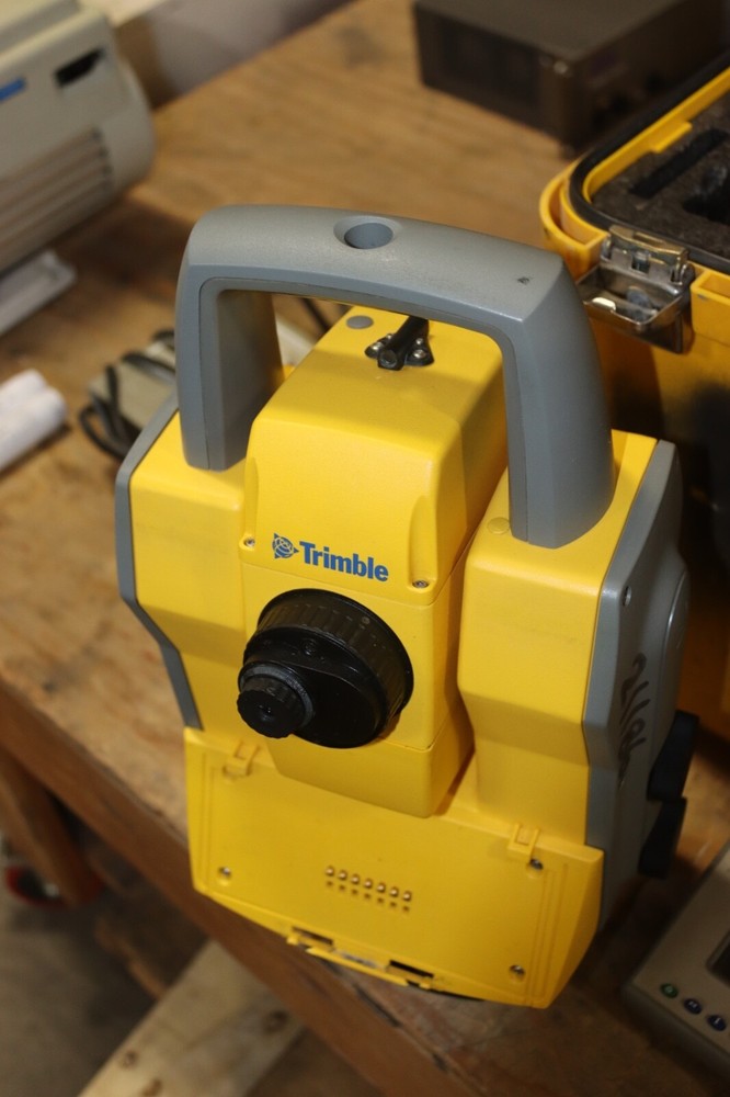 Trimble 5600 DR 200+ TRANSIT W/CASE