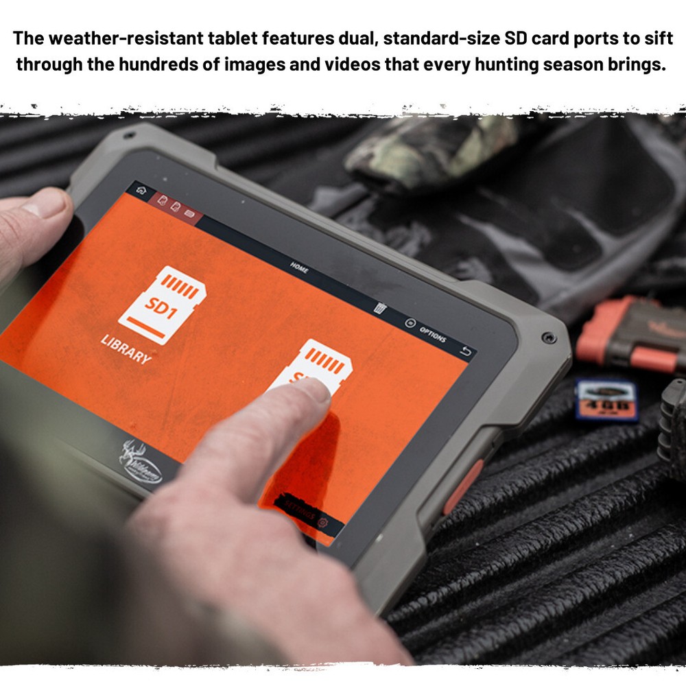 Wildgame Innovation Touchscreen Trail Pad Tablet with 2 Pack Memory Card Bundle