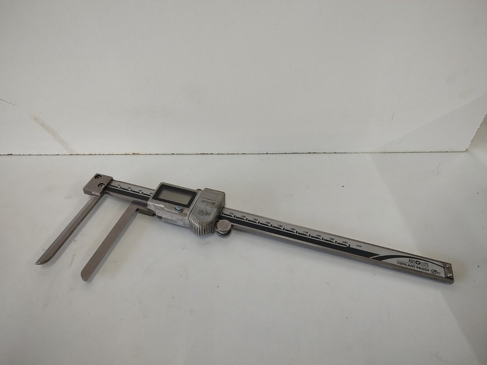 Mitutoyo Inside Knife Edge Digital Calipers 200mm