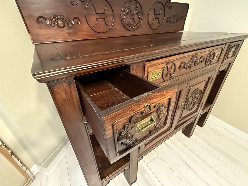 Antique Chinese Sideboard From The Qing Dynasty (1700s) Solid Mahogany