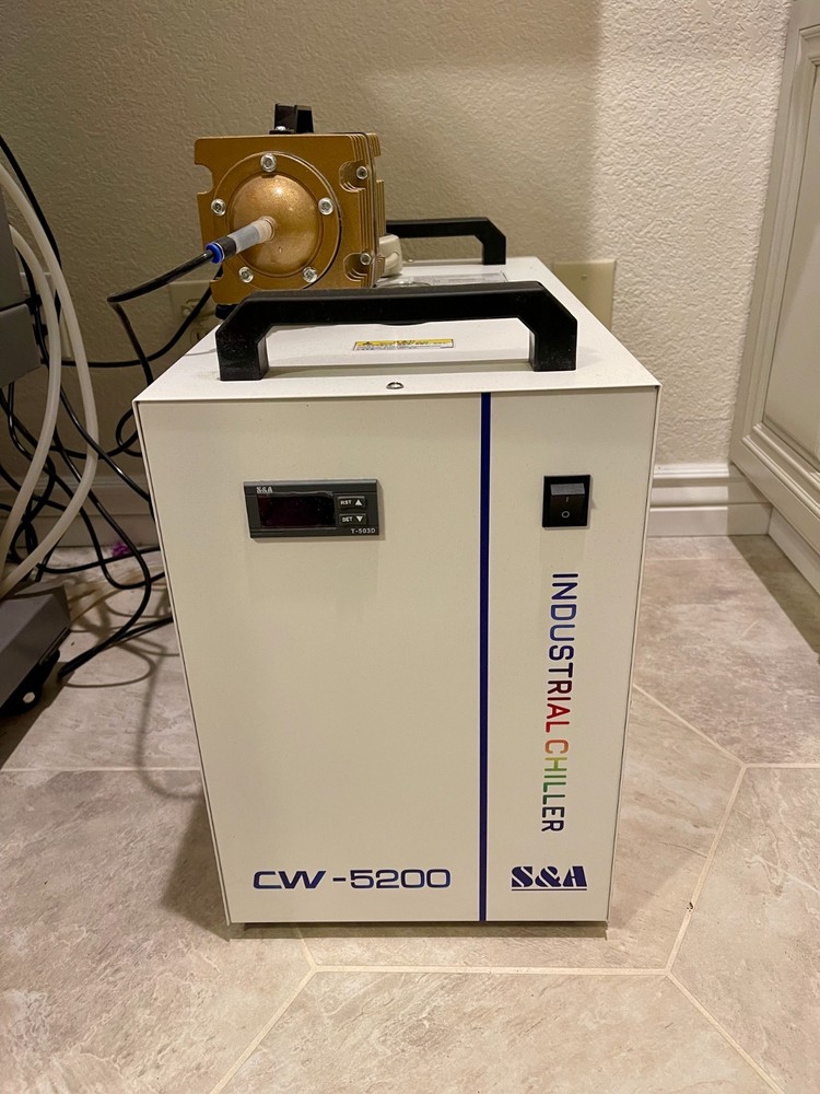Boss CO2 LS-1420 Laser Engraver
