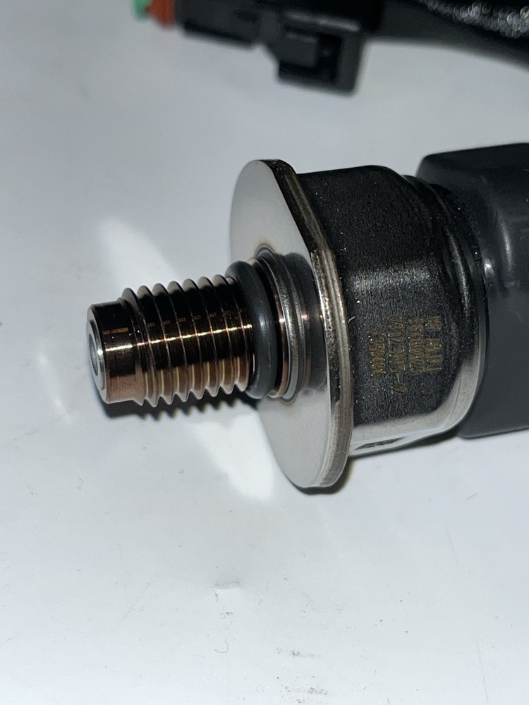 Cummins 4359494 Pressure Sensor - 3 Wire