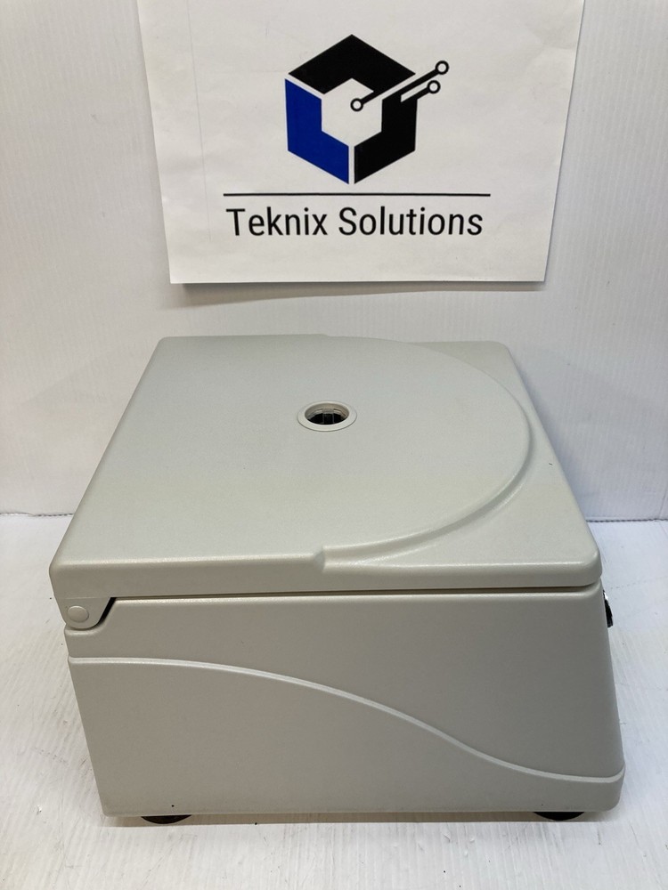 SELECT MEDICAL PSS602 CENTRIFUGE - Used
