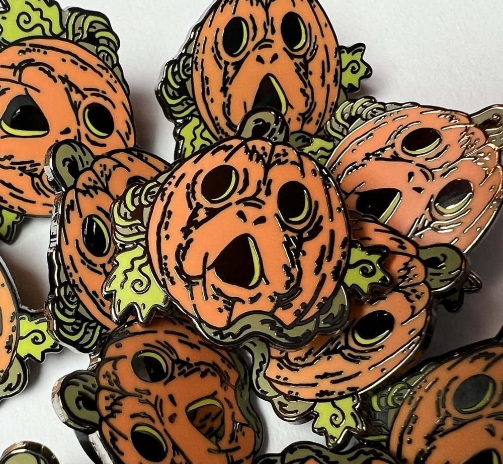 Pumpkin Porg 1” Hard Enamel Pin