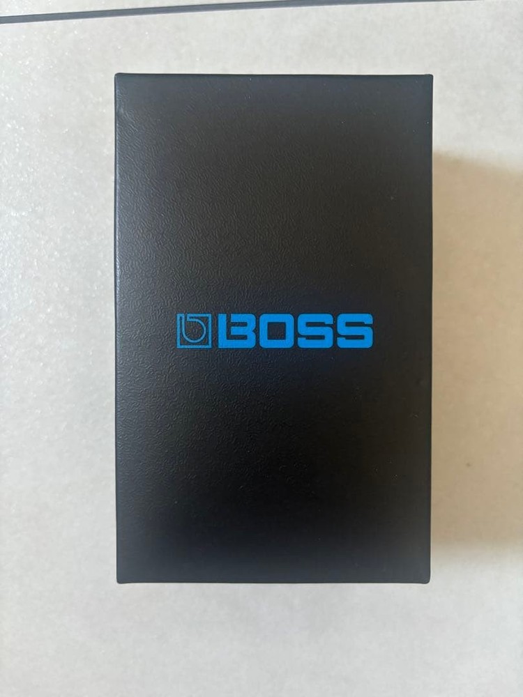 [] BOSS Bass Limiter Enhancer LMB-3