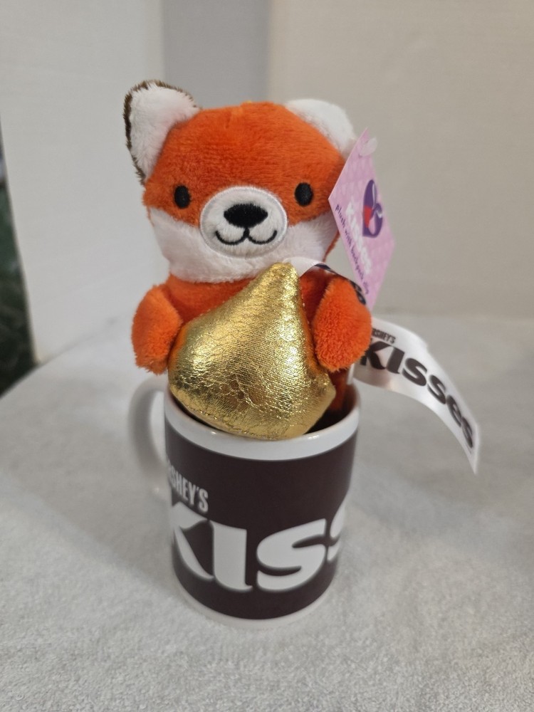 Hershey Kiss Coffee Mug And Plush With Backpack Clip New
