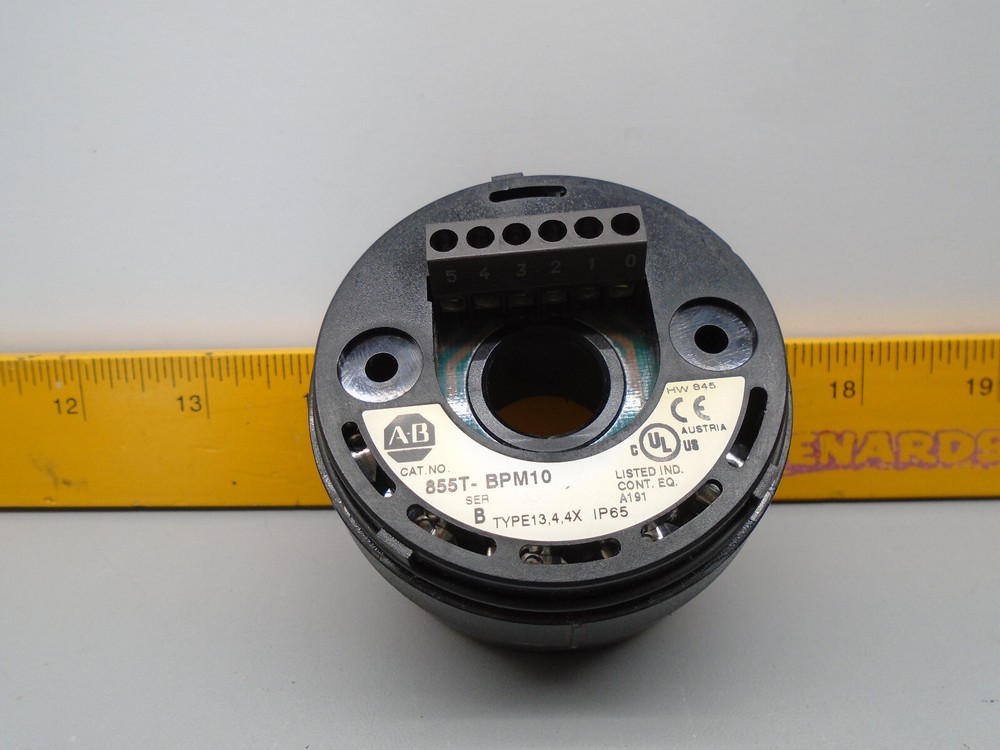 855T-BPM10    Allen Bradley Stack Light Base 855TBPM10  X63