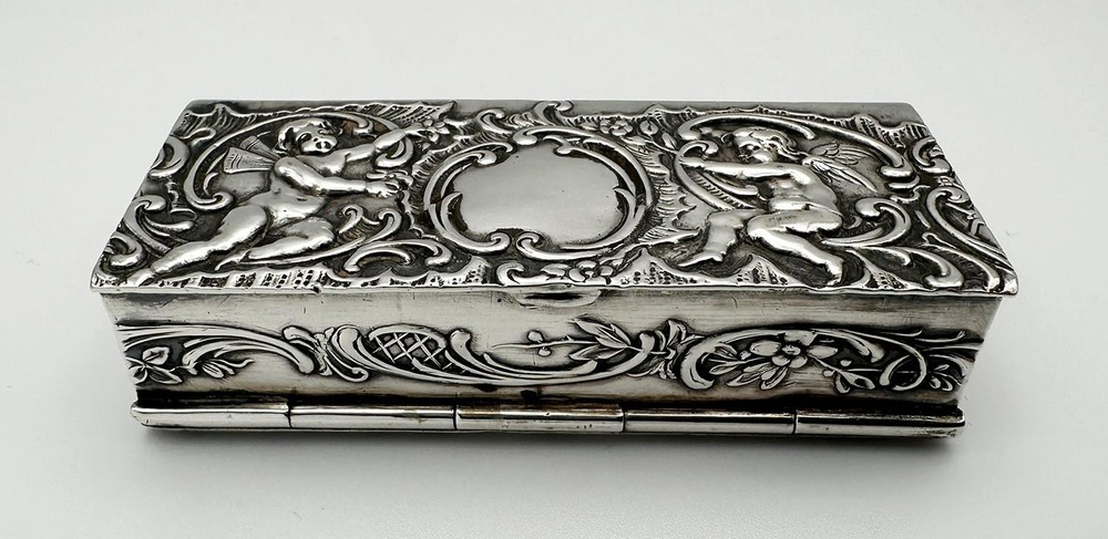GERMAN DUAL DOUBLE COMPARTMENT 800 SILVER STAMP BOX EMBOSSED CHERUBS c1900