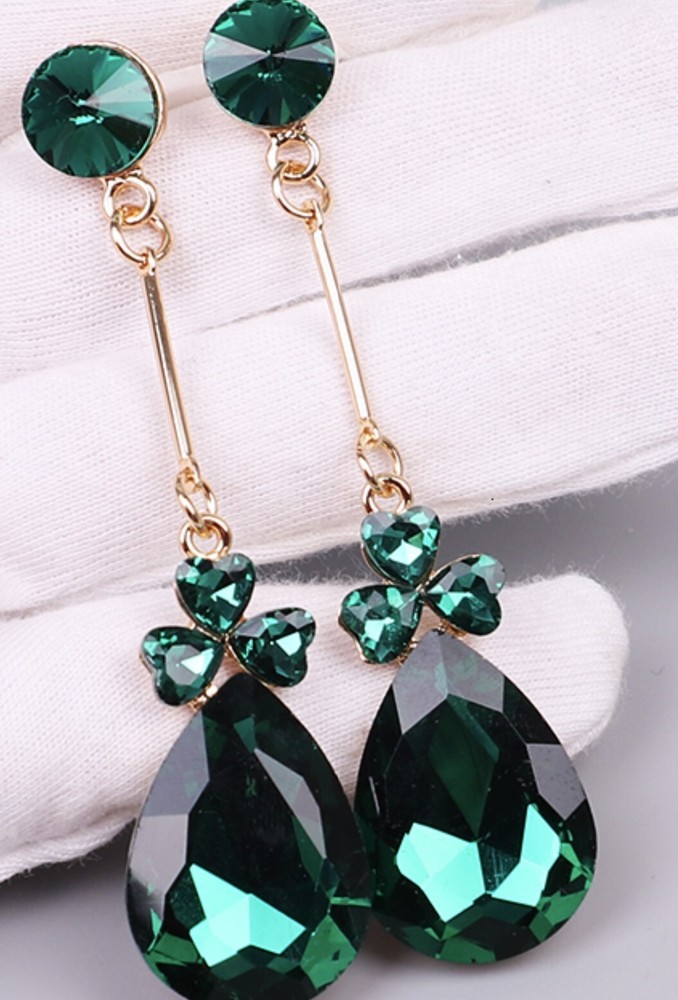 Celtic  Shamrock drop dangle stud earrings (1 pair)