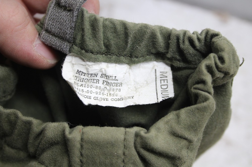 US Army Medium M-1965 Leather Trigger Finger Cold Mittens Gloves M65 Shells