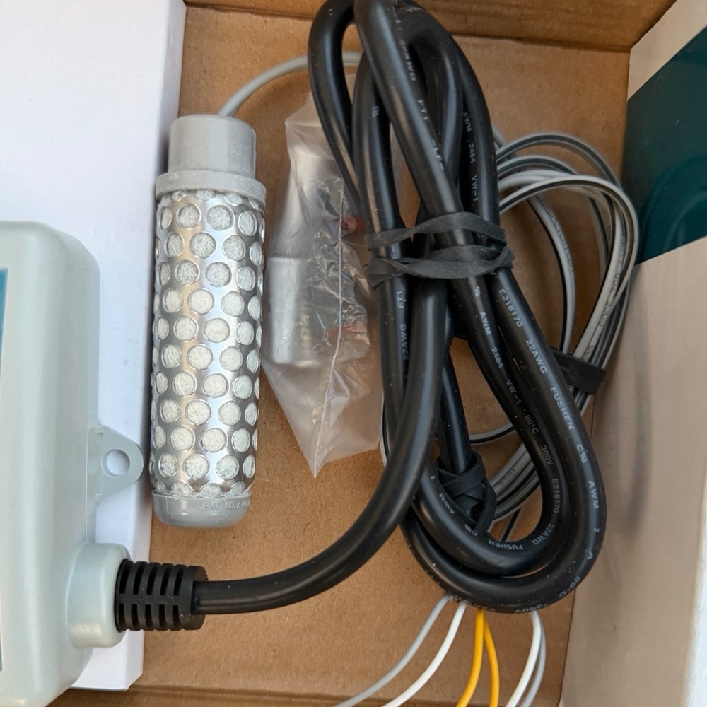 Hunter Soil-Clik Soil Moisture Sensor Probe & Module for Irrigation Systems