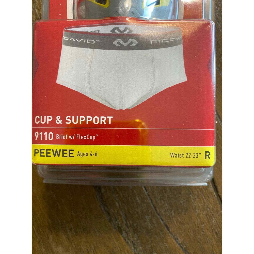 MCDAVID CUP AND SUPPORT - PEEWEE 9110 brief w /flex cup