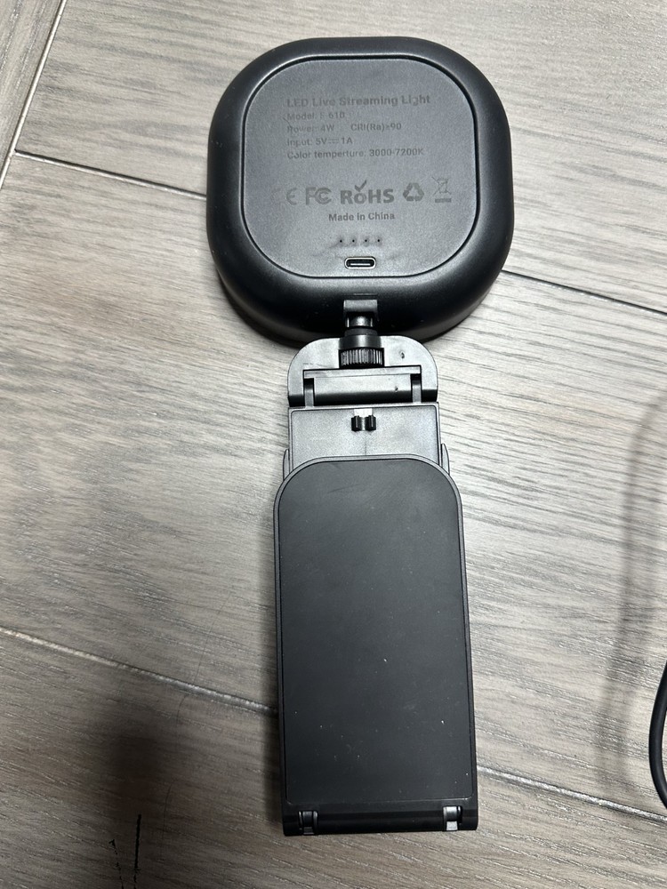 Online Streaming Kit , Microphone, Camera, Light