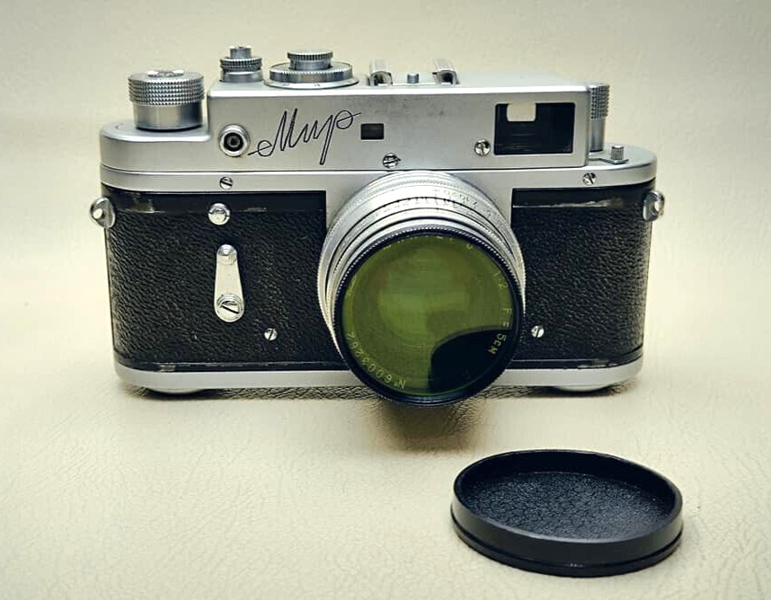 1960 Mir - Soviet rangefinder camera + Jupiter -8 Red P Rarity