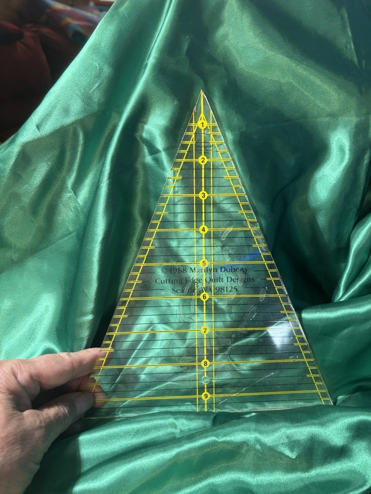 1988 Quilting Omnigrid Triangle Cutting Edge Tool Marilyn Doheny