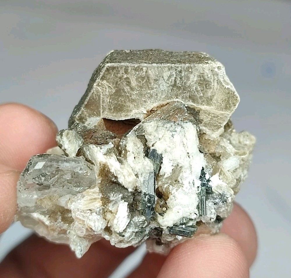 Miscovite Mica  & Beautiful Colour And Unique Growth.