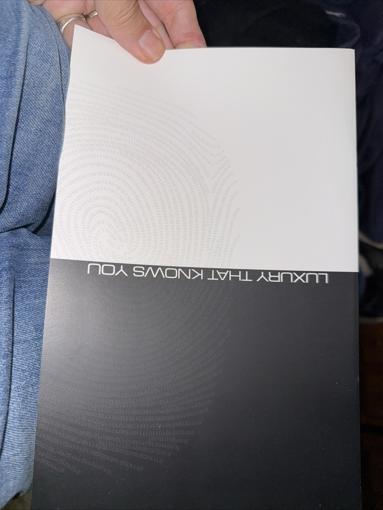 2014 LINCOLN MKX 22-page Original Sales Brochure. Mint