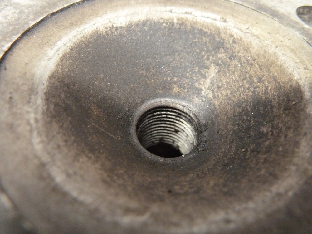 Yamaha RD200 Cylinder Head 1J2 1976