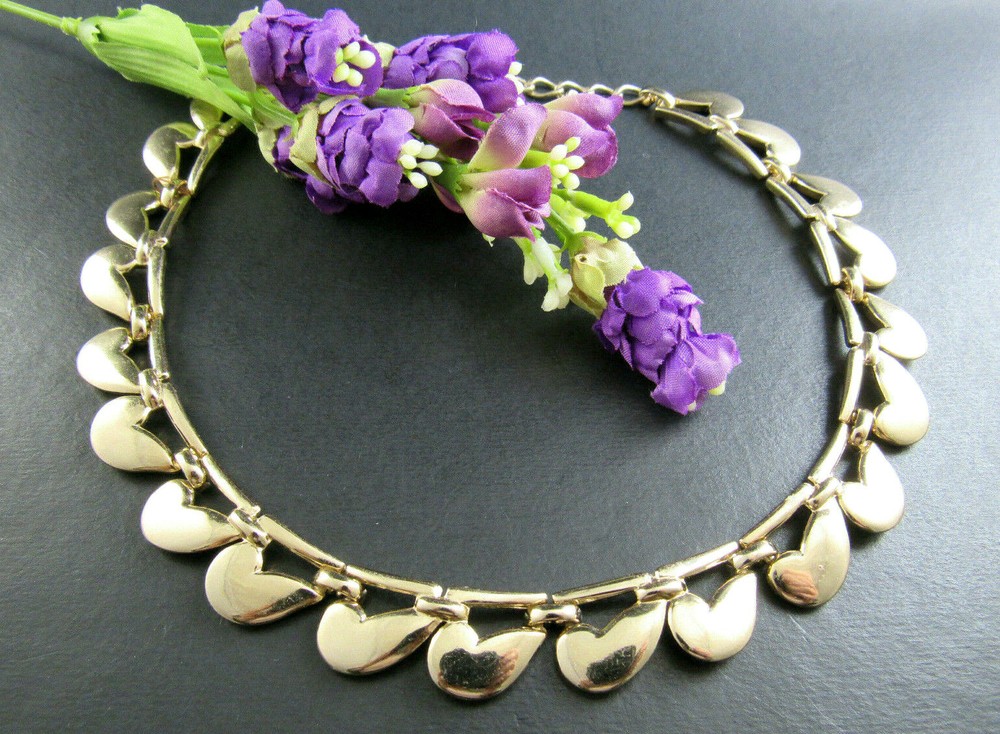 VINTAGE MONET GLOD TONE CHOCKER NECKLACE (K1)