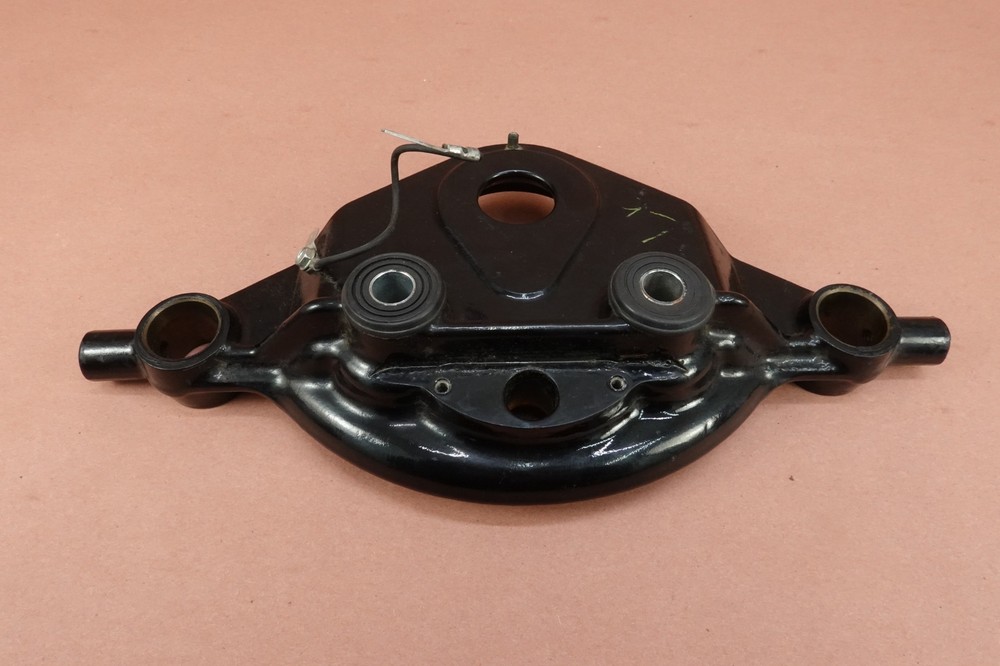 2007-2011 Harley Davidson FLHTCUI Electra Glide Ultra UPPER TRIPLE CLAMP TREE