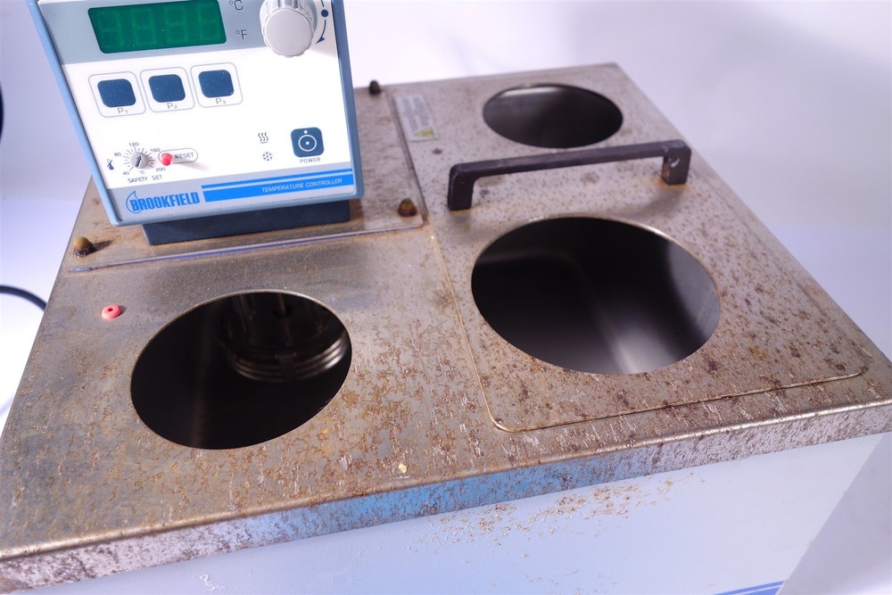 BROOKFIELD TC-202 CONSTANT TEMP CIRCULATION BATH, W/ DIGITAL TEMPERATURE CONTROL