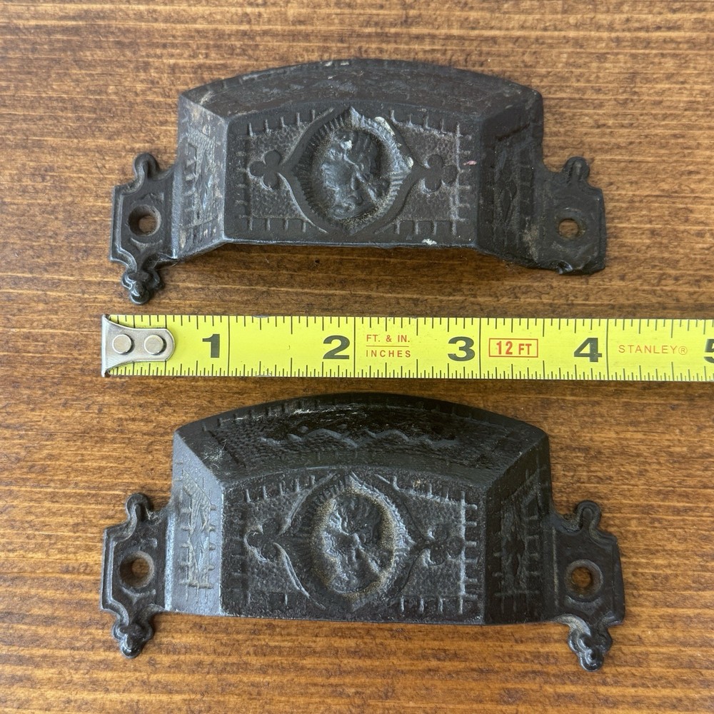 Antique Drawer Pulls Victorian Cast Iron Man Head Bin Apothecary Cupboard (2)