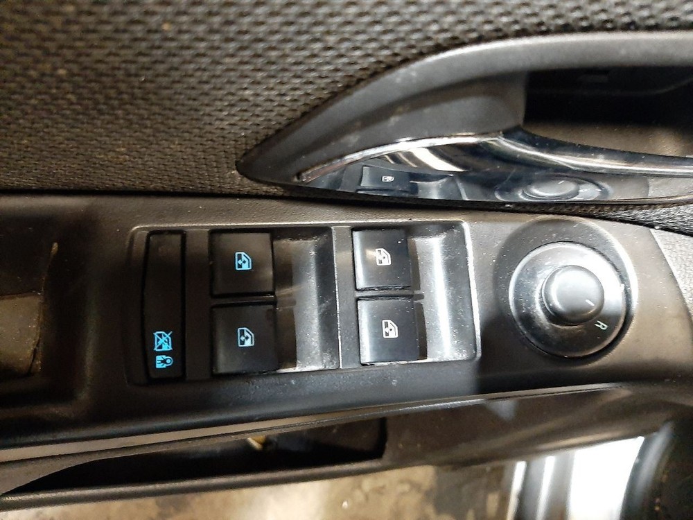 CRUZE 2012 Antenna 1073375