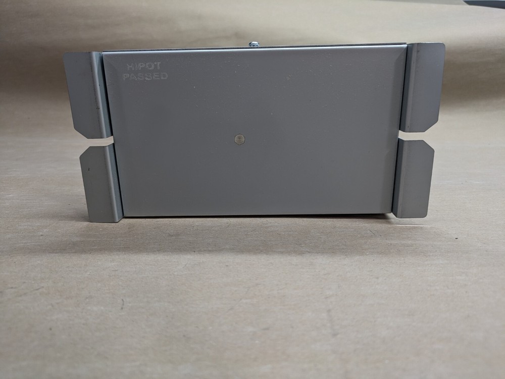 NEW - TAB/R3 Trilight Controller Box - 497-0450589