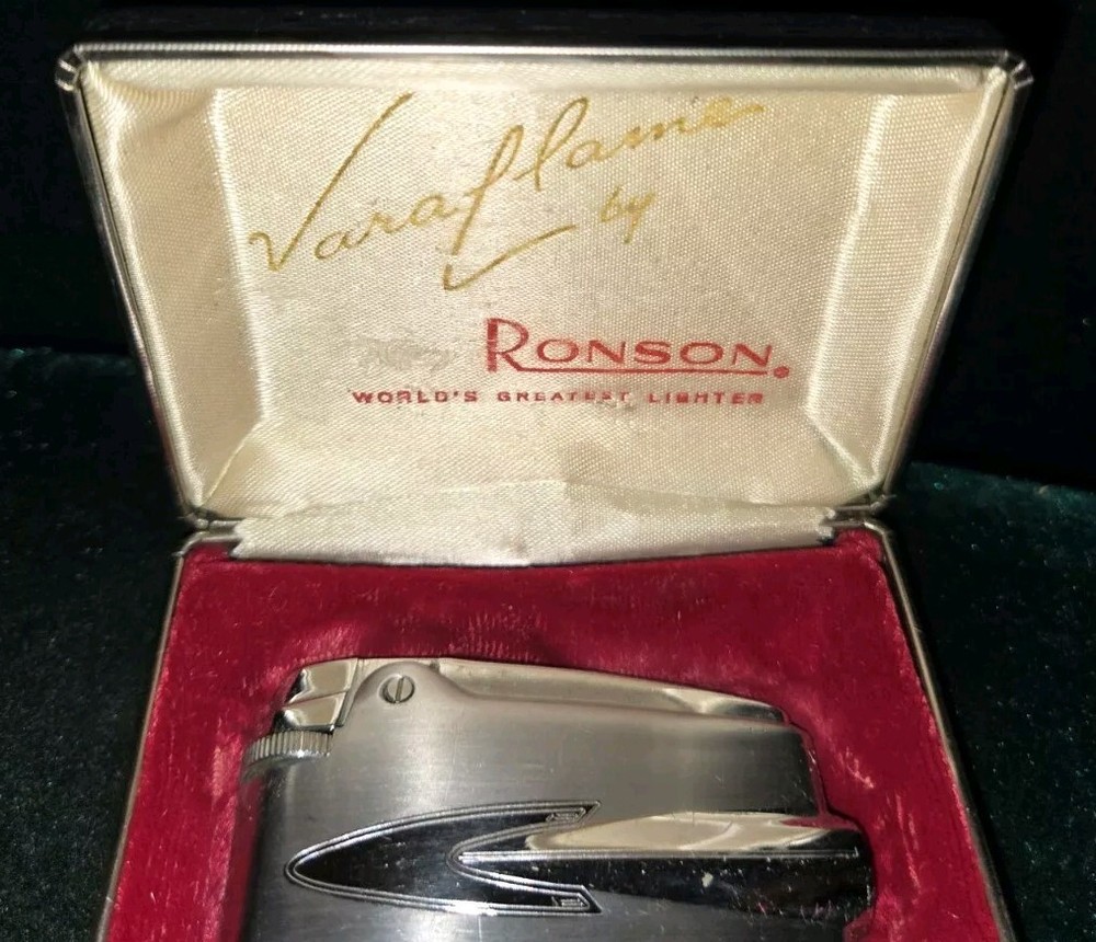 Ronson Varaflame Silver Lighter Original Box