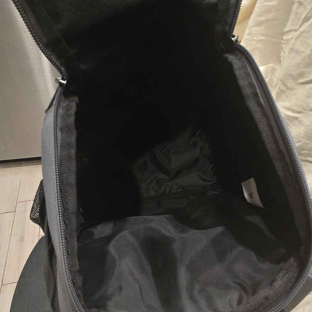Easton Black Gray T-ball Softball Bat Backpack External Pockets