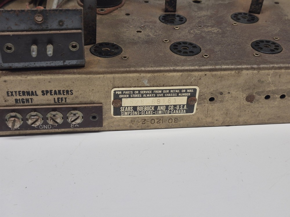 1950s RCA Tube Amplifier Chassis