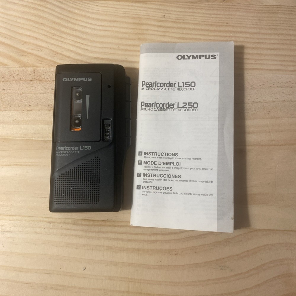 Olympus Pearlcorder L150 Microcassette Recorder