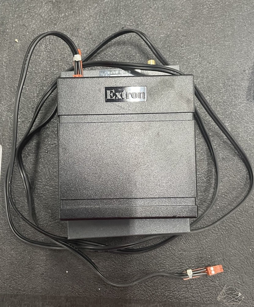 EXTRON MPA 401-70V W/ Power Supply