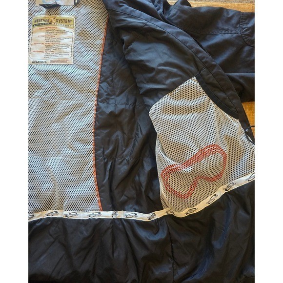 Obermeyer black ski / snowboard jacket Women's size 12