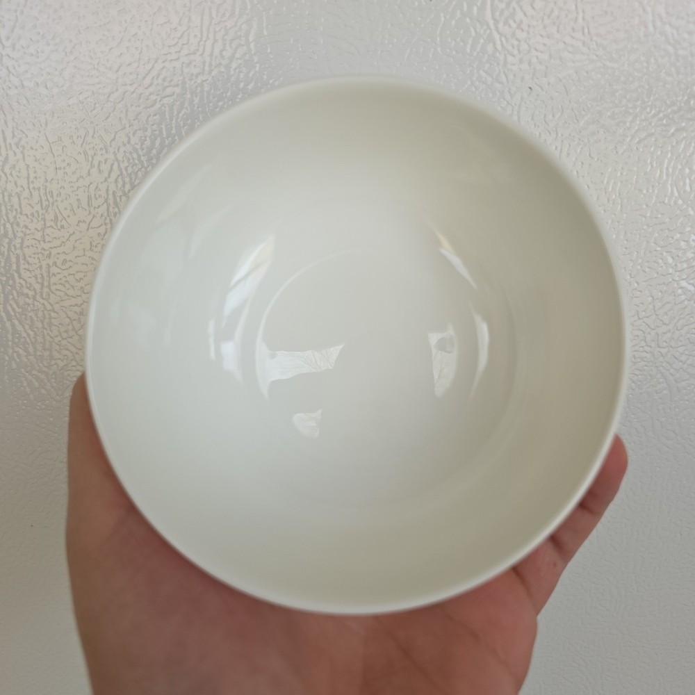 MIKASA WHITE VAIL SMALL FRUIT DESSERT BOWL