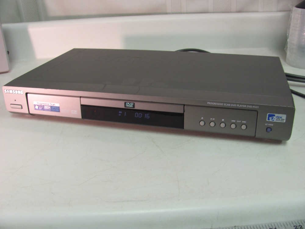Samsung DVD-P231 DVD Player Progressive Scan No Remote TESTED