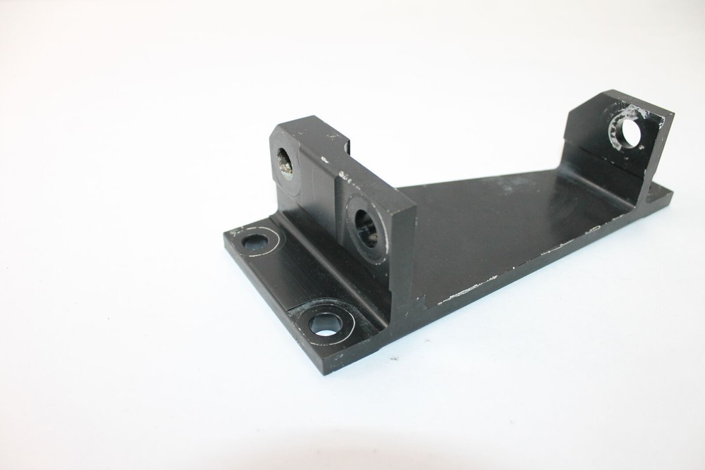 2012 Yamaha Raider XV 1900 Bottom Engine Motor Mount