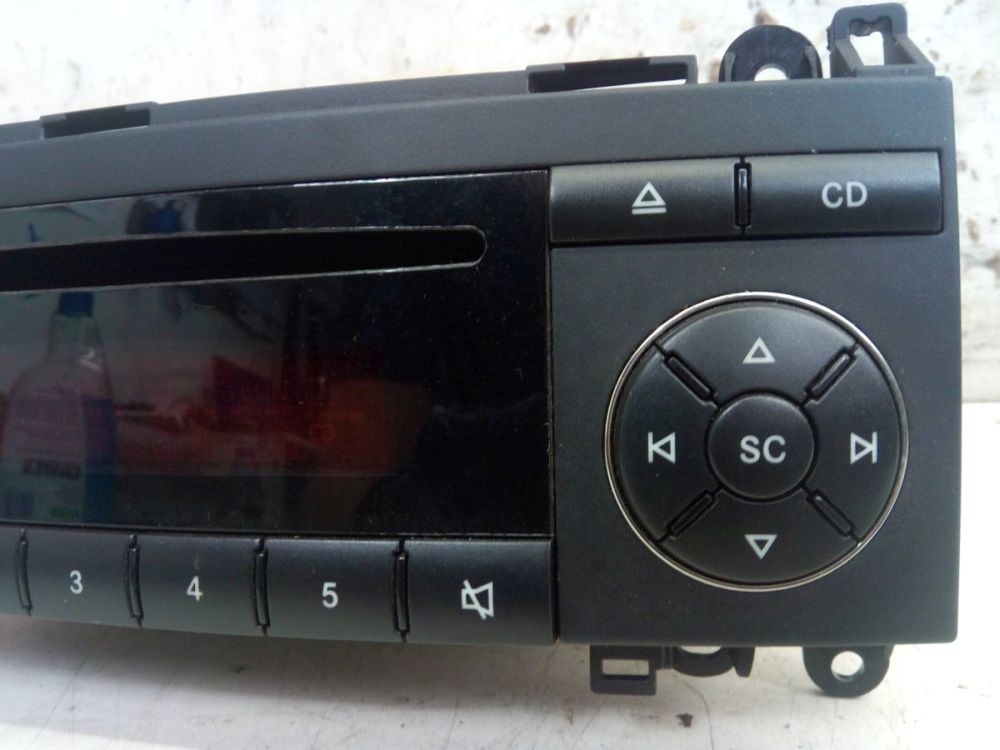 Radio/CD Changer Combination *CODE not present. Fits Mercedes Benz