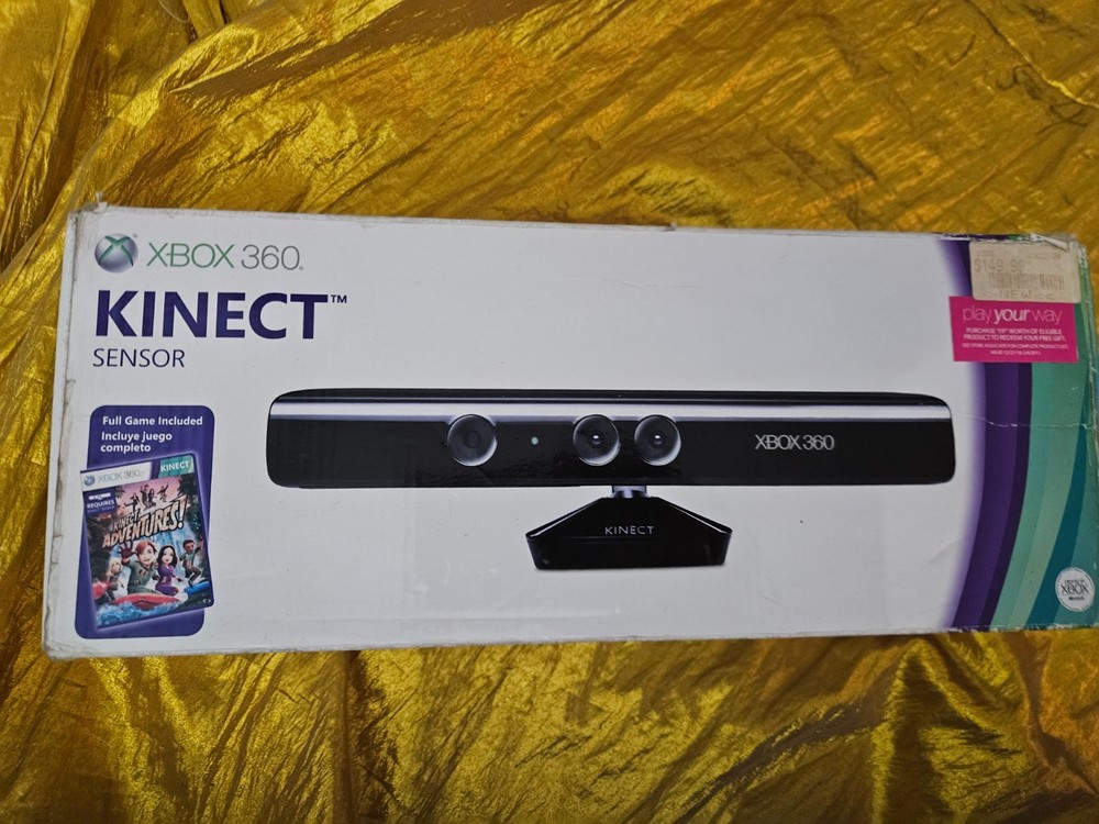 Microsoft KINECT LPF-00004 Motion Sensing Xbox 360 SENSOR + ADVENTURES ! GAME !