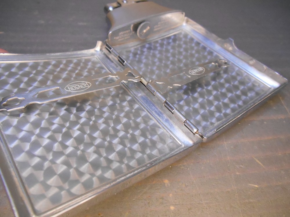 Ronson Mastercase Etched Silver Tone Cigarette Lighter Monogram RJD