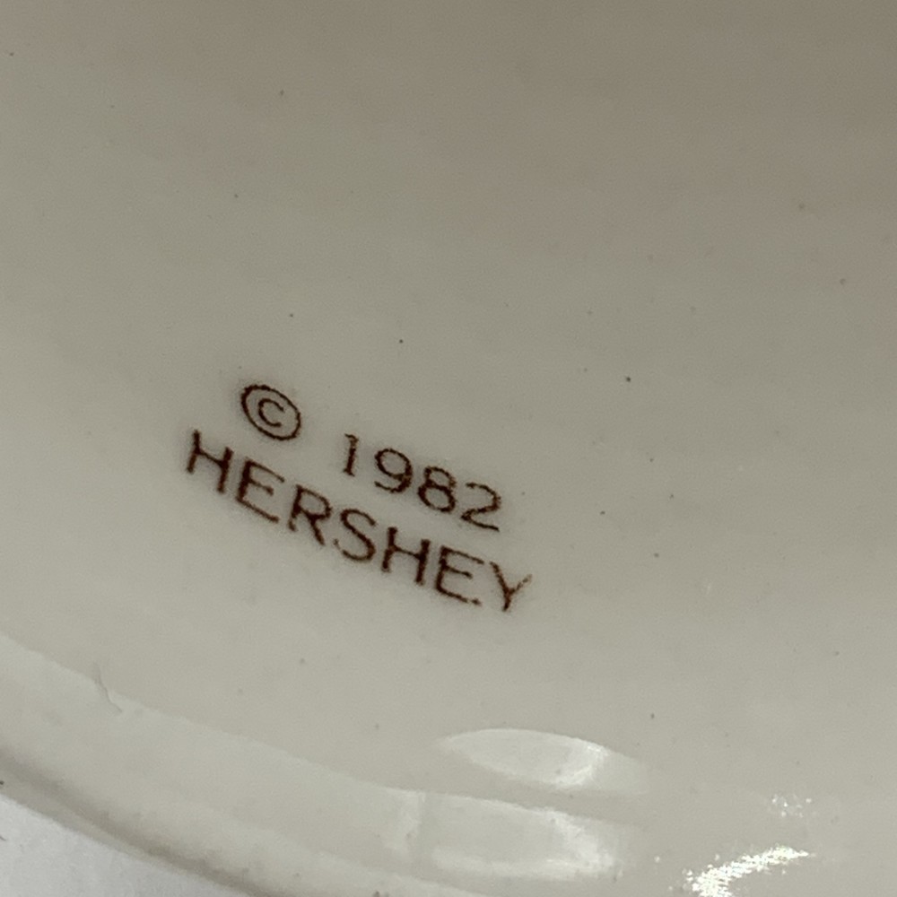 1982 Hersheys Ceramic Milkmaid Bell Vintage