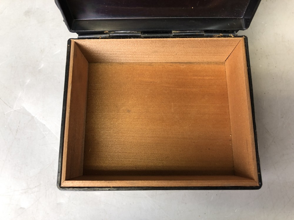 Y7593 BOX copper accessory case embossed Dragon Japan antique small container